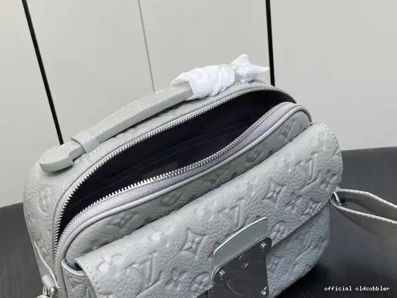 Official oldcobbler LOUIS LOCK S VUITTON MESSENGER 0520